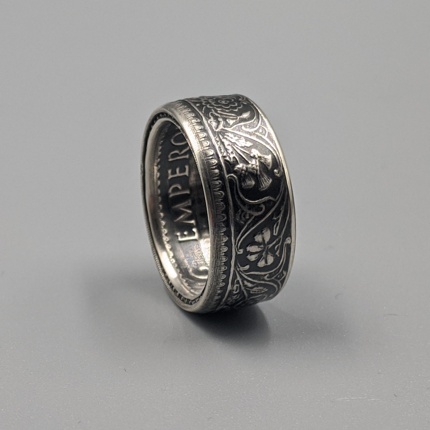 Silver British India One Rupee Coin Ring - 1911-1939