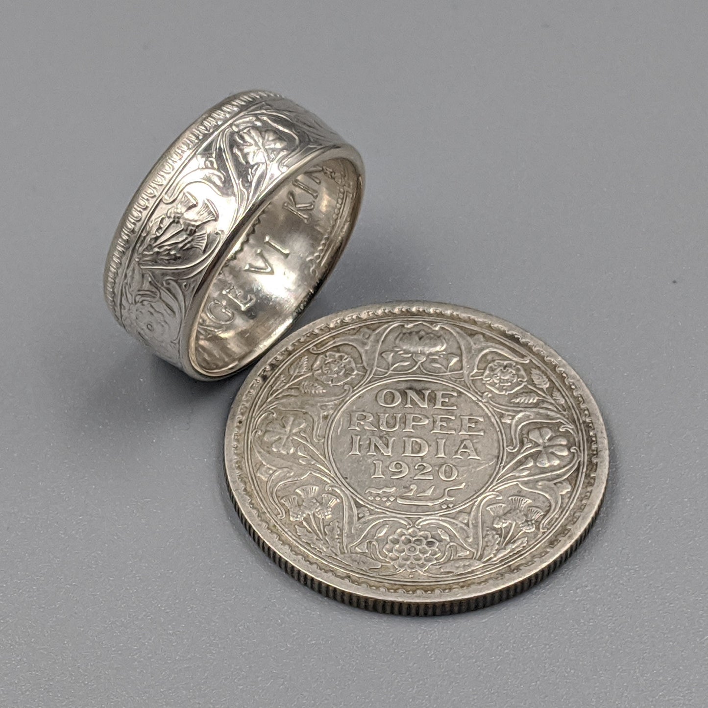 Silver British India One Rupee Coin Ring - 1911-1939